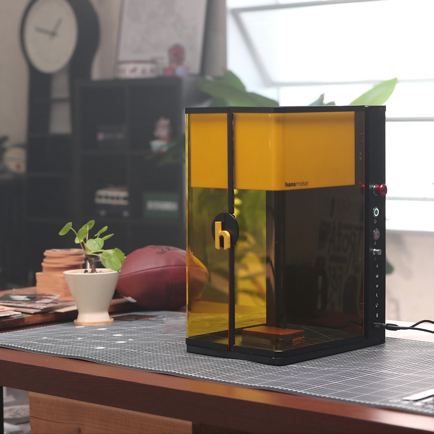 hansmaker Introduces the D1 Ultra: A Dual Laser Engraver Effective for Every Material